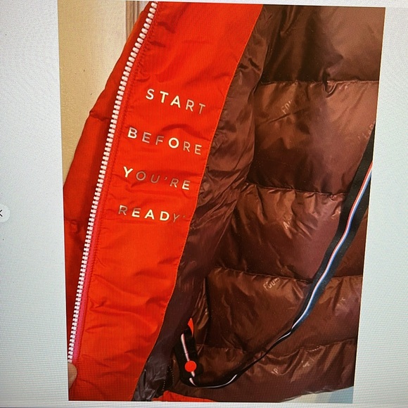 Vibrant Red Women's Ski Jacket - Picture 6 of 14